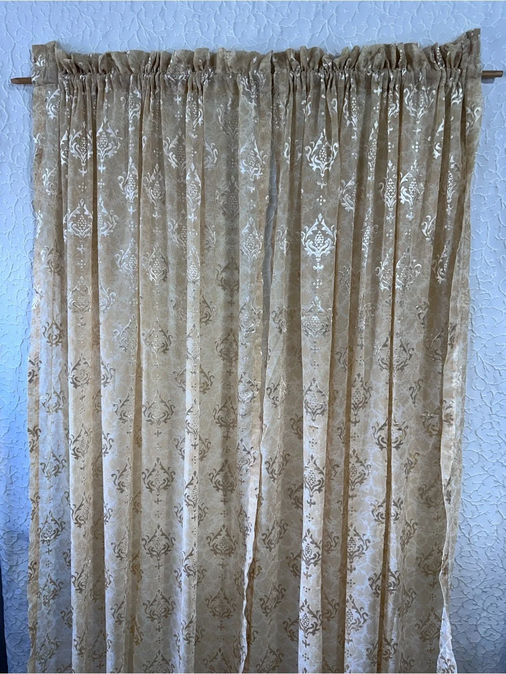 4 pc Semi Sheer Curtains Jacquard Luxury Elegant Pattern Semi-Sheer Curtains